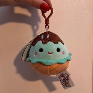 Squishmallow Clip - Maya the Ice Cream - BNWT